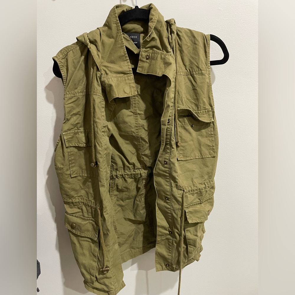 Love Tree olive green hooded utility jacket style vest